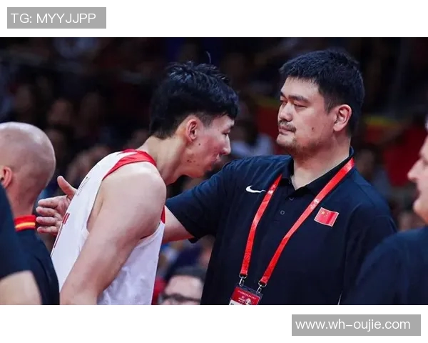 姚明全场帽子戏法展现篮球巨星风采引发球迷热烈讨论